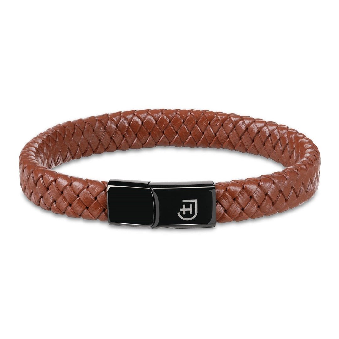 Kamea | James Hawk læder armbånd. Maskulint og bredt. Sort rustfrit stålspænde med magnetlukning. Tre størrelser.