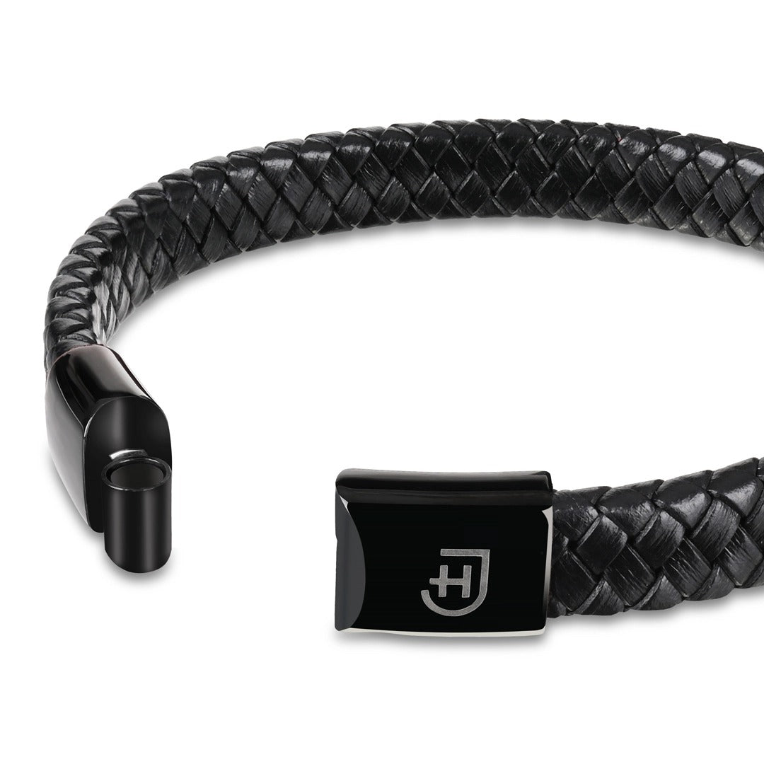 Kamea | James Hawk læder armbånd. Maskulint og bredt. Sort rustfrit stålspænde med magnetlukning. Tre størrelser.