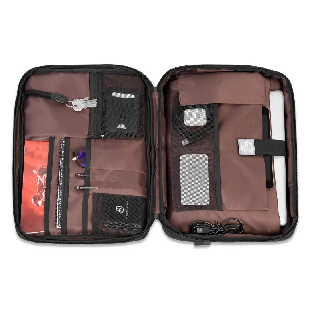 Kamea | James Hawk 2-i-1 rygsæk og laptoptaske. 180 graders åbning, USB-port. Justerbar skulderrem. Vandtæt materiale.