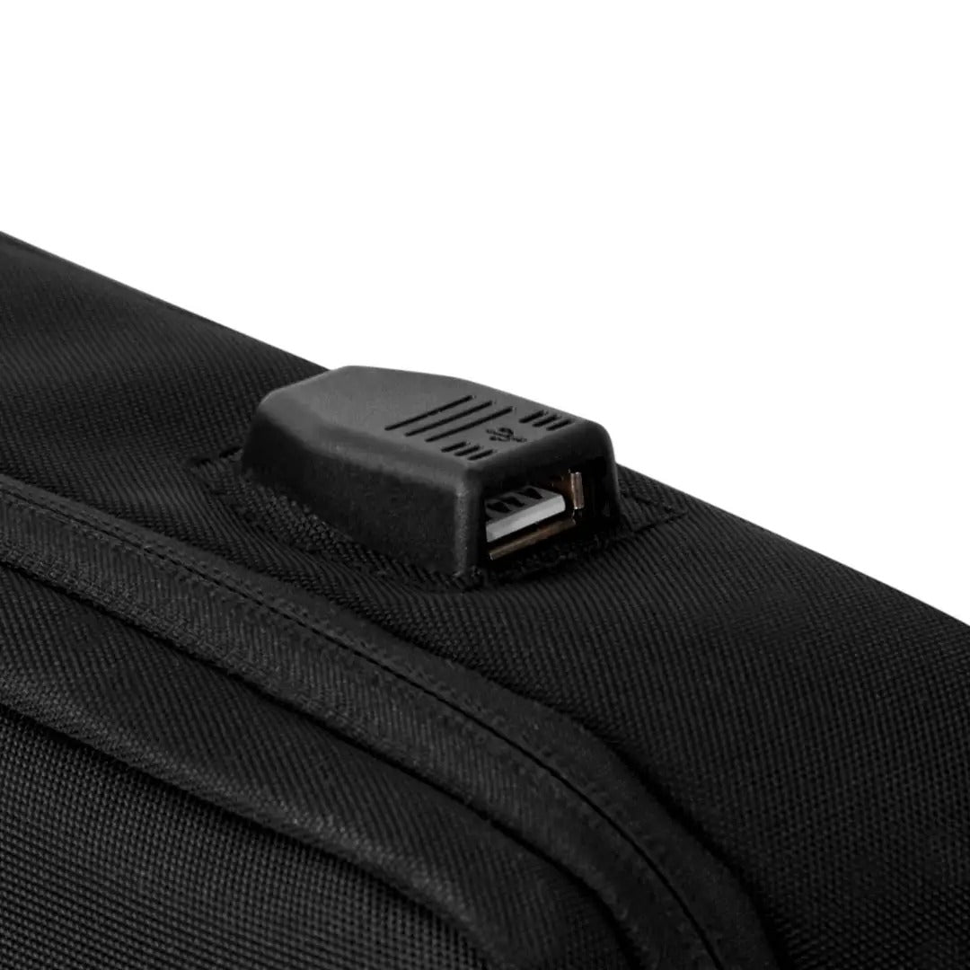 Kamea | James Hawk 2-i-1 rygsæk og laptoptaske. 180 graders åbning, USB-port. Justerbar skulderrem. Vandtæt materiale.