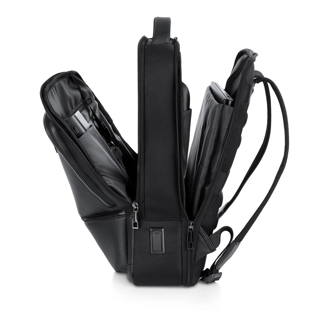 Kamea | James Hawk City Backpack. To separate rum, Smarte lommer. USB-port. RFID-beskyttelse. Ergonomisk og vandtæt design.