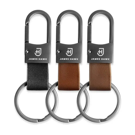 Kamea | James Hawk klassisk nøglering. Slidstærkt naturlæder med metalkarabinhage. Praktisk størrelse på 9 cm.
